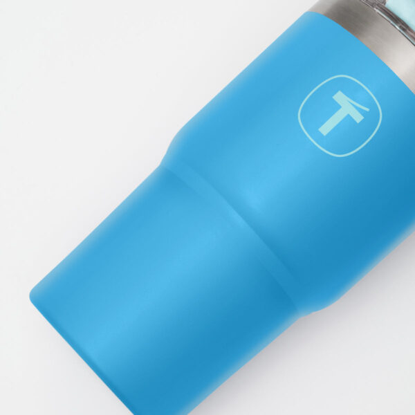 Copo Térmico Big T Com Canudo  Azul Claro 630ml - Image 6